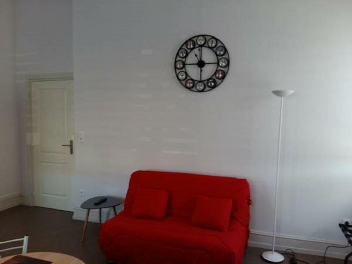 Studio De Charme Au Pied De La Gare Apartment กอลมาร์ ภายนอก รูปภาพ